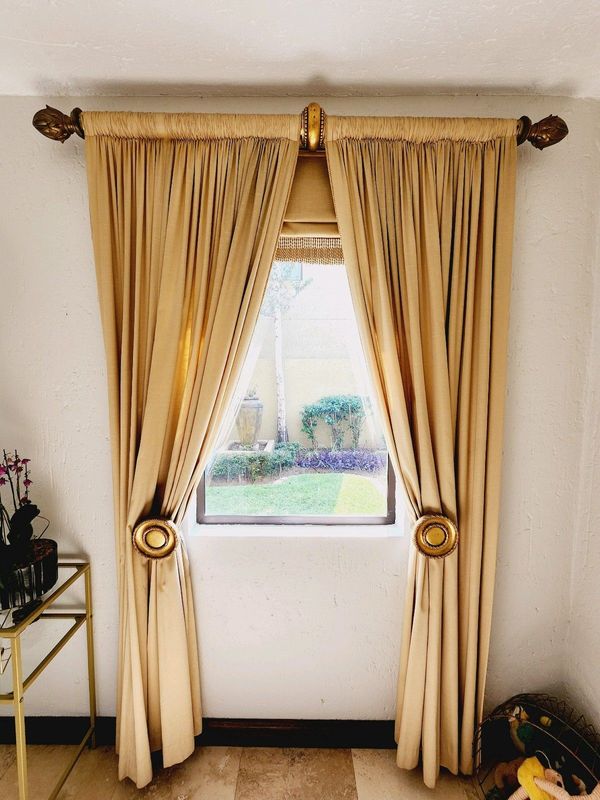 Curtains With Rails