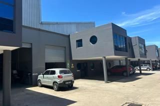Warehouse unit to Lease in Riverhorse Valley.