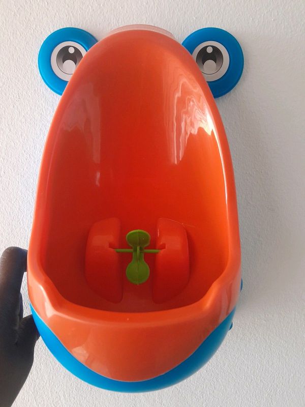 Boys Frog urinal potty