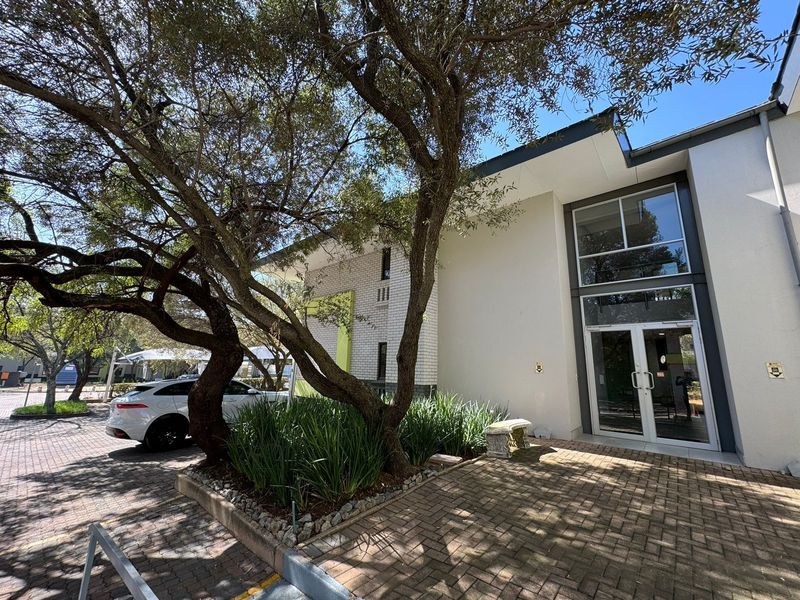 Bentley Office Park | Prime Office Space to Let in Rivonia, Sandton