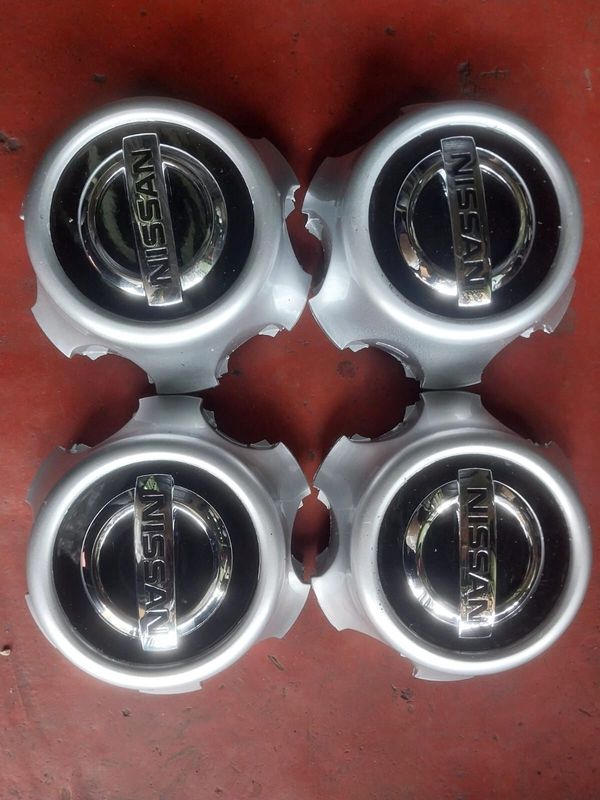 Nissan hardbody center caps new model leave your whatsapp number if interested.