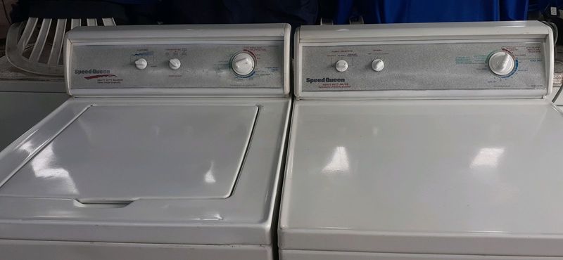 Speedqueen washing machine toploader in excellent condition and perfect working order DEMO done when