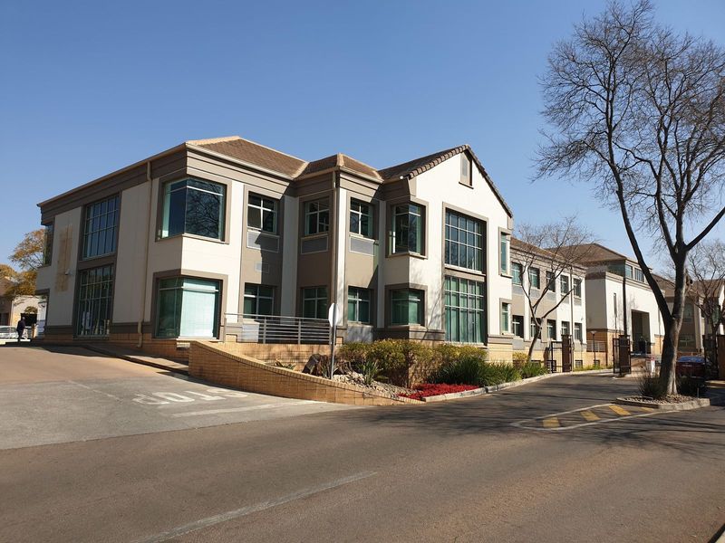 1069SQM A-GRADE OFFICE SPACE TO RENT WITHIN HILLCREST OFFICE PARK BASED IN HILLCREST