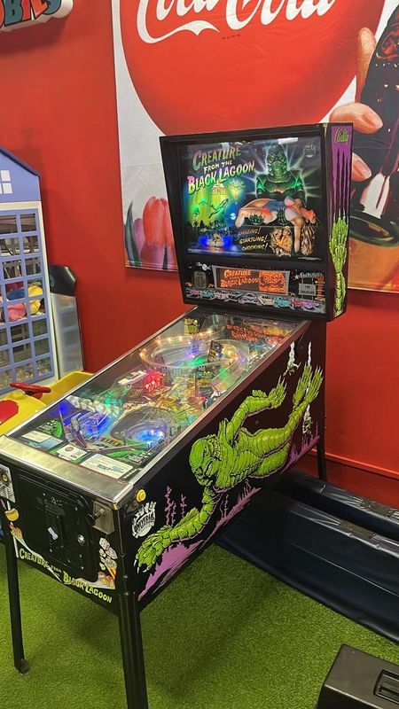 Pinball machines for sale, many to choose from
