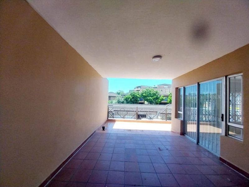 3 Bedroom Apartment to rent in  Berea Amanzimtoti