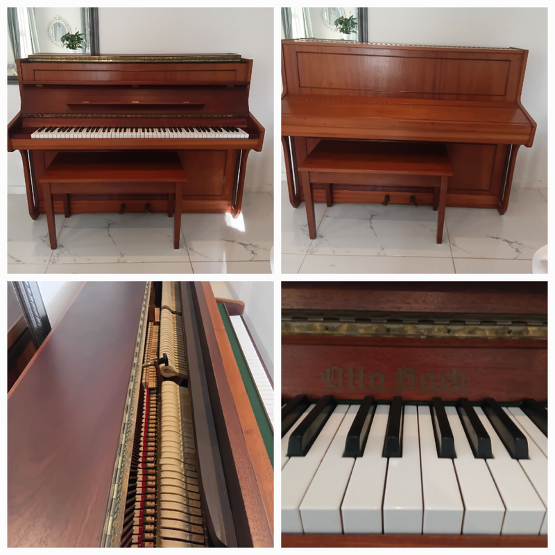 Piano &amp; stool  R6300