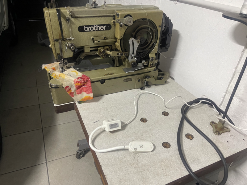 Button &amp; Button hole machine for sale