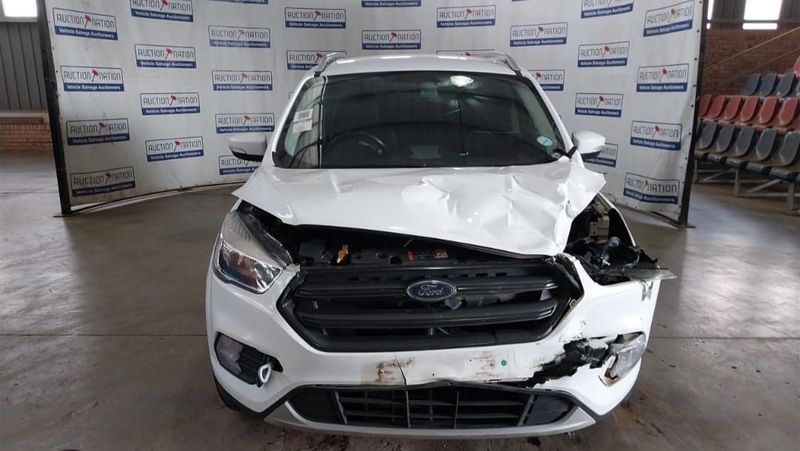 Ford Kuga Breaking for Parts