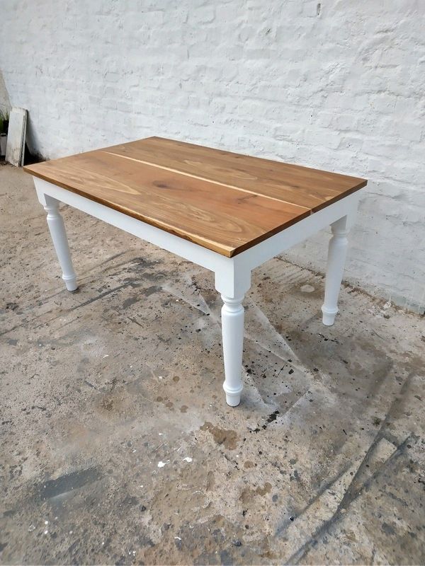 Solid wood Tables