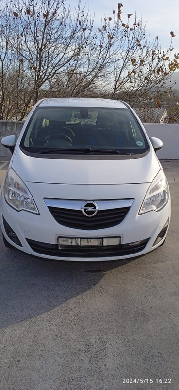 2014 Opel Meriva Hatchback