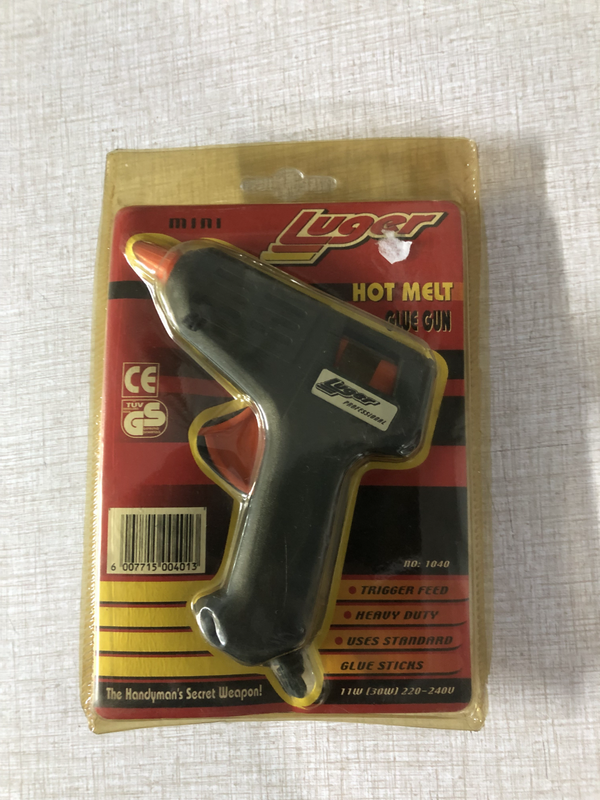 Luger mini hot glue gun 11W (30W) 220-240V two pin plug
