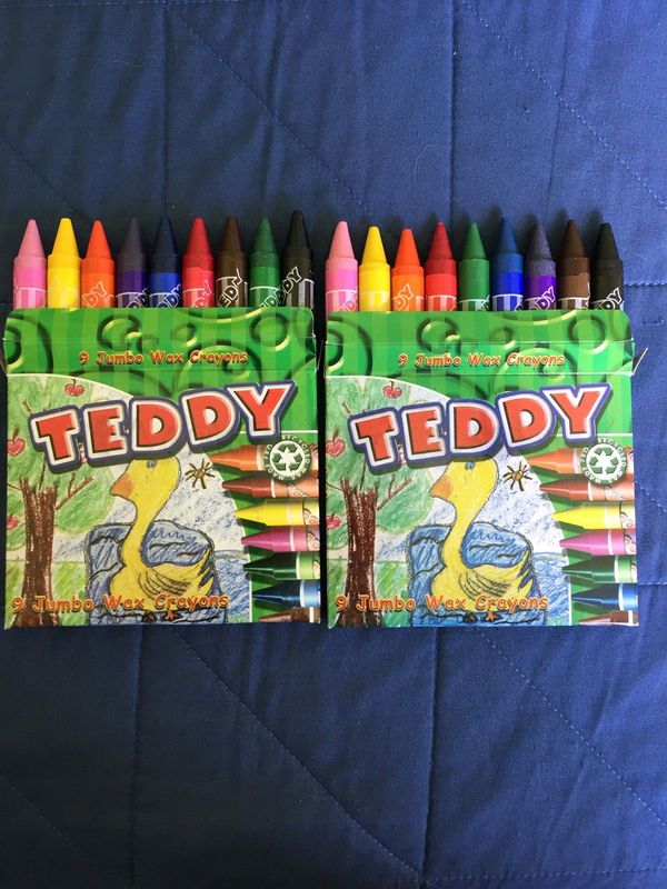 12 boxes of new Teddy wax crayons