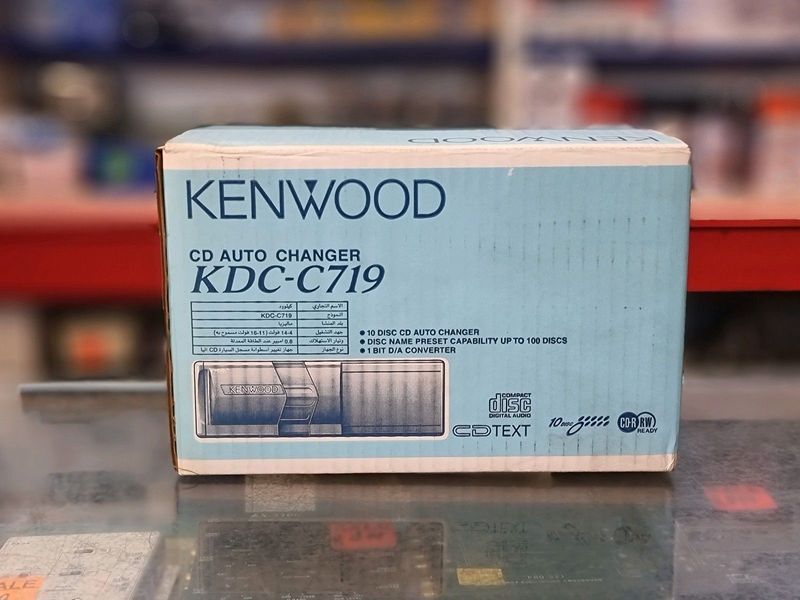 Brand new KENWOOD 10 DISC CD SHUTTLE