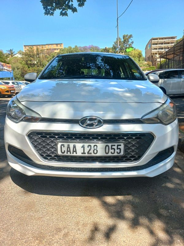 2016 HYUNDAI I20 1.2 MOTION MANUAL TRANSMISION IN EXCELLENT CONDITION