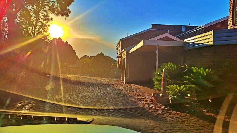 Townhouse For Sale in Clubview, Centurion
