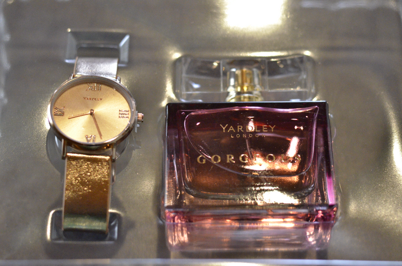 Ladies Perfume &amp; Watch Gift Set