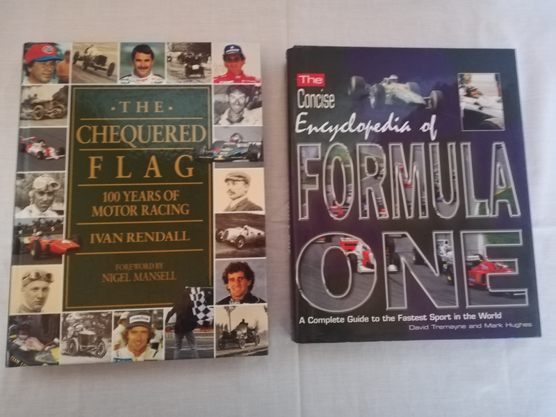 EXCEPTIONAL FORMULA ONE ANNUALS FOR F1 ENTHUSIASTS.          WILL MAKE GREAT CHRISTMAS GIFTS.