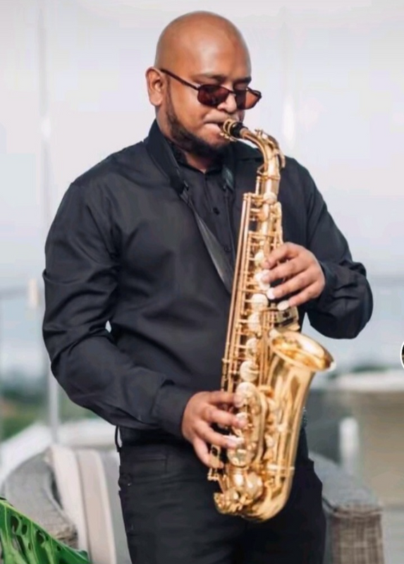 Saxophonist for hire