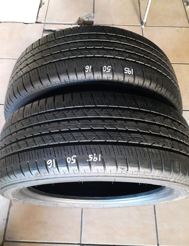 195/50/16 ×2 Bridgestone for sale call/whatsApp 0631966190 for details.