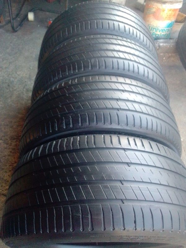 245/45/20 And 275/40/20 Set Michelin