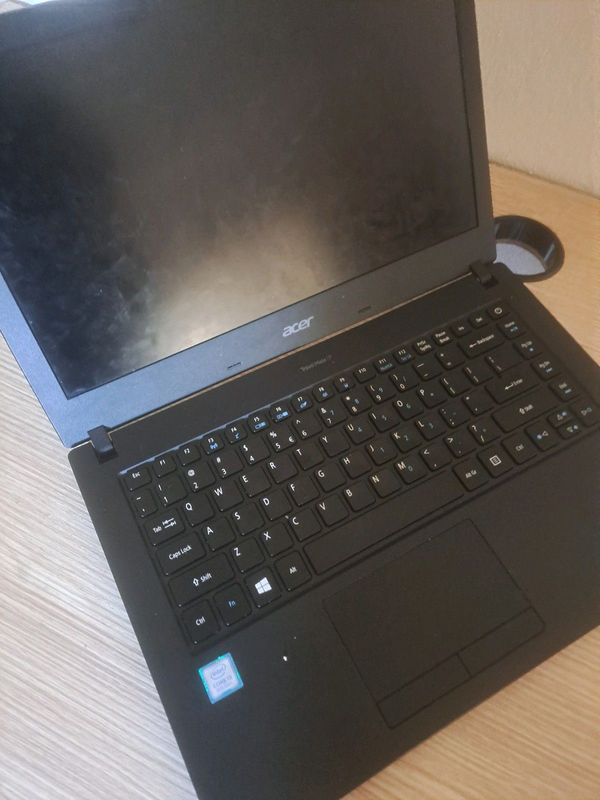 Acer Travel Mate Laptop Core i3 8 Generation