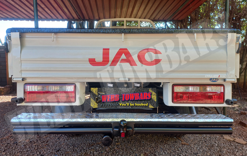 JAC Motors X200 Double Tube and Step Towbars