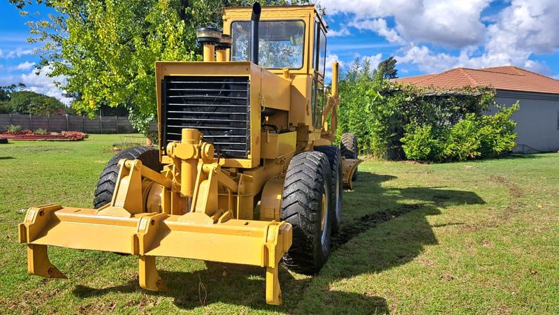 Grader Galion Dresser T500M with Rear Ripper