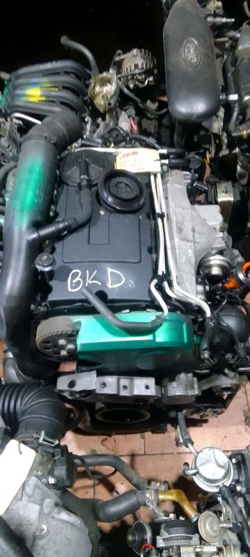 VW GOLF 5 (BKD) 2.0 TDI ENGINE FOR SALE