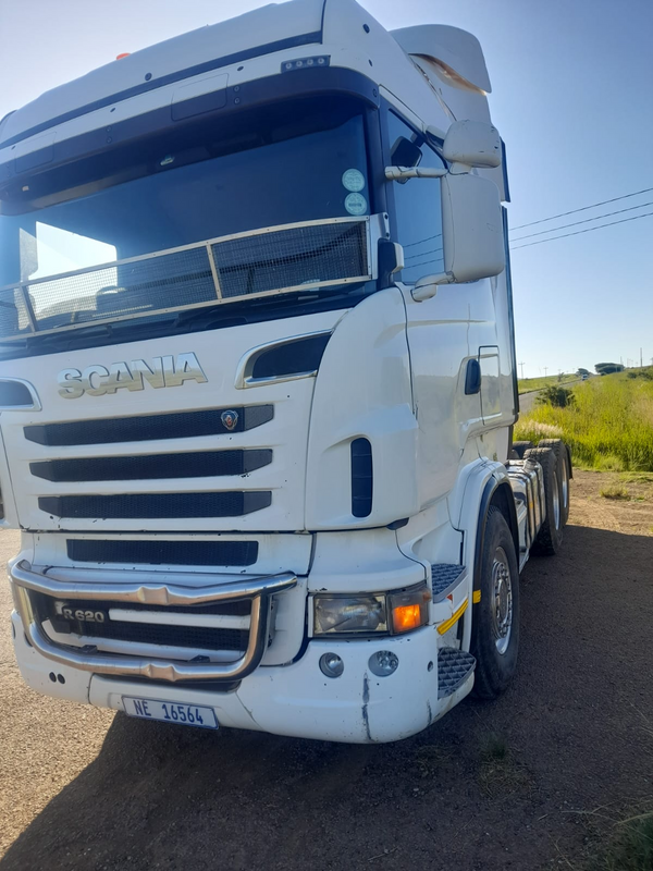 Strong and reliable Scania R620 Truck