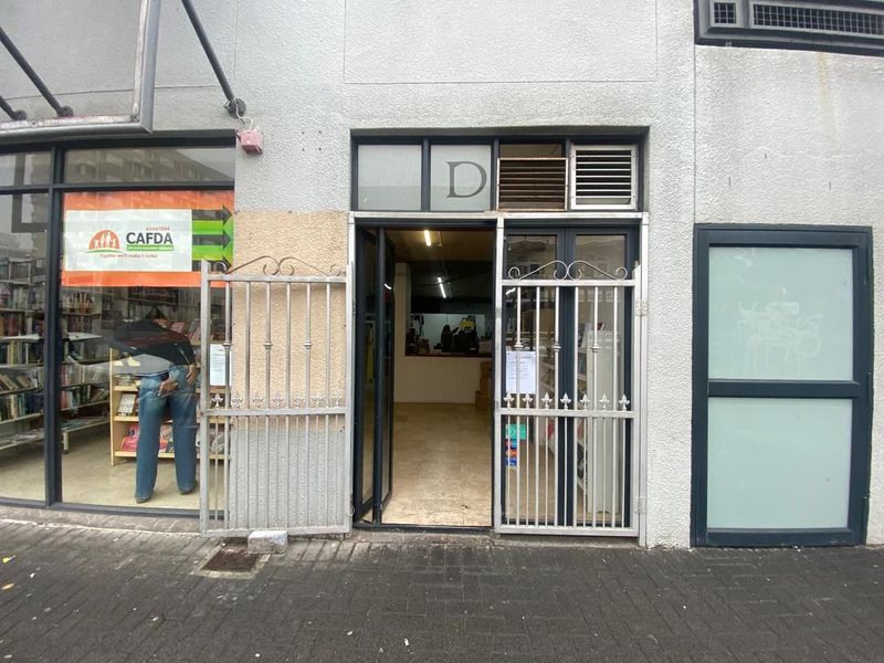 MAIN ROAD | RETAIL SPACE TO RENT | THREE ANCHOR BAY, SEA POINT | 111SQM