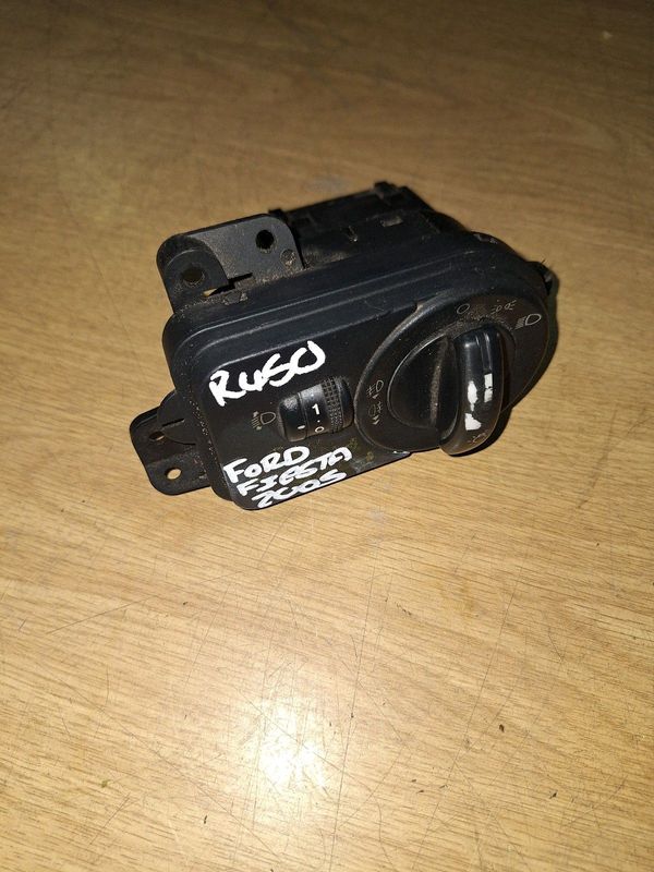 FORD FIESTA 2005 2008 DURATEC LIGHT SWITCH