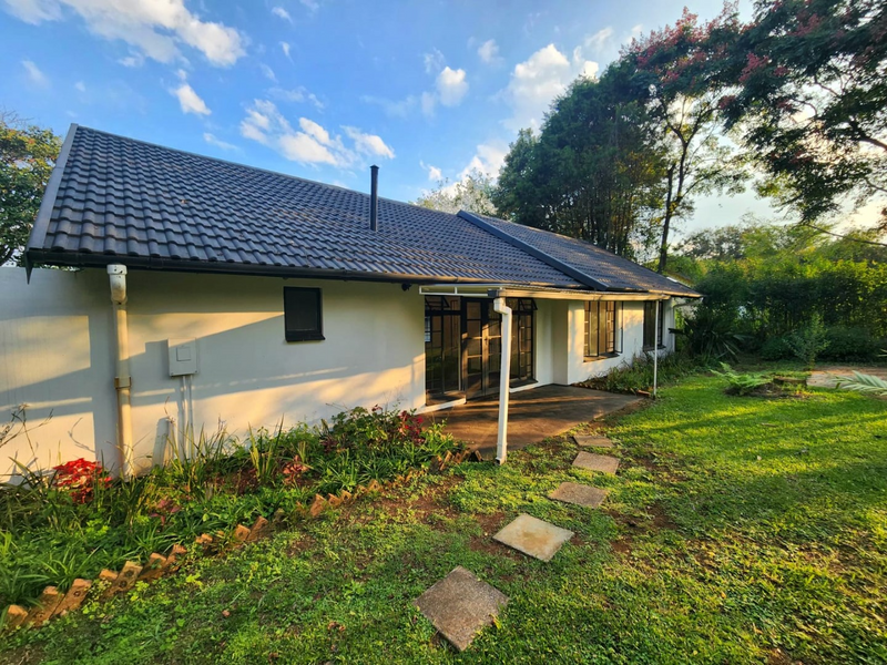 3 BEDROOM HOUSE WITH BACHELOR PAD FOR SALE IN HOWICK (OUR REF : WRL76588)