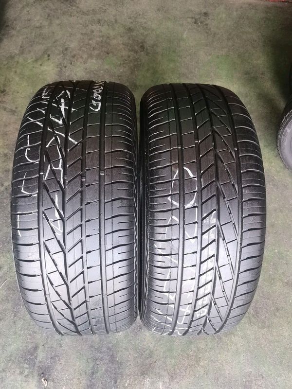 245/40 R19 used tyres and more.call /WhatsApp Enzo 0783455713