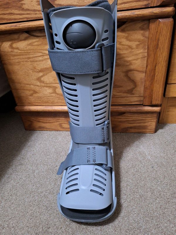 Moon boot