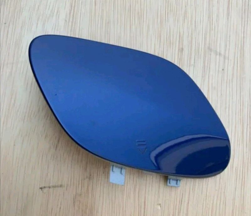 genuine mercedes OEM front blue tow hook cover A2058851024