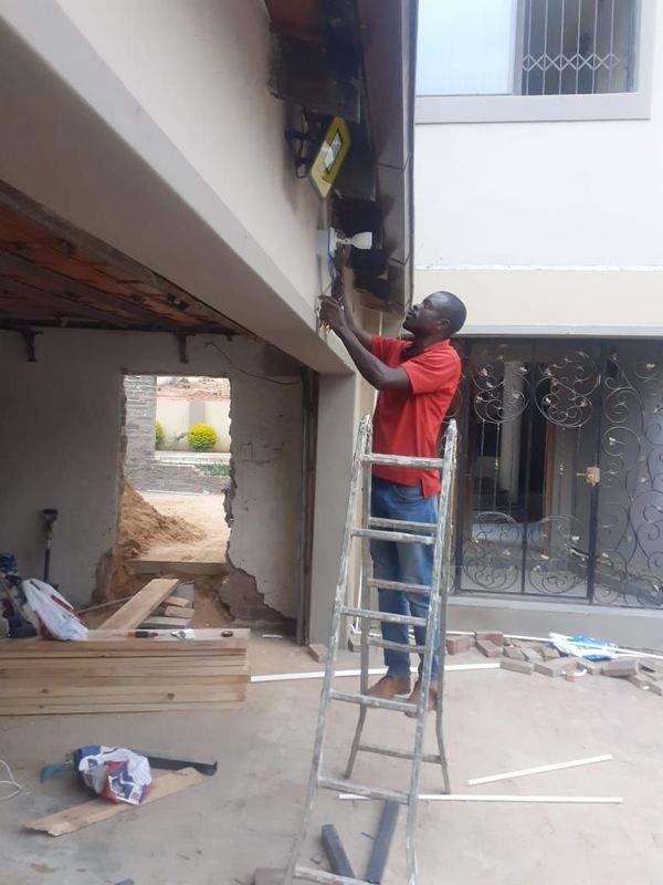 SECURITY SYSTEM INSTALLER