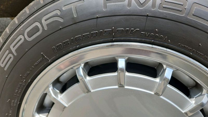 Dunlop Tyres with mag rims