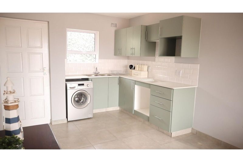 Tenanted 2 bed investment unit at popular Forest Waters