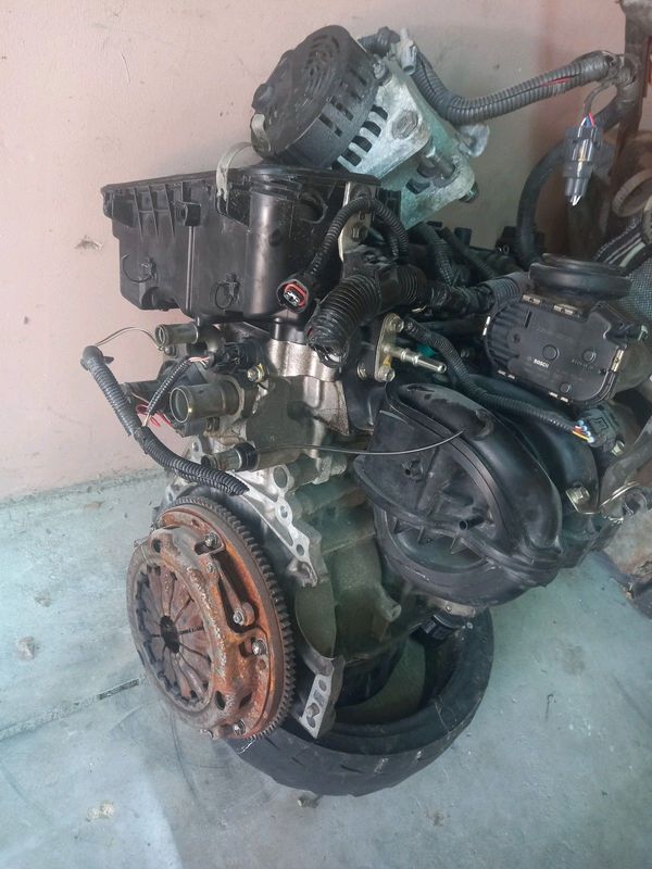 Toyota yaris 1KR 1.0L engine selling as parts (whole engine)