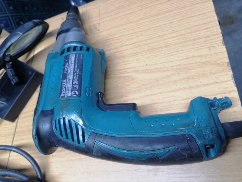 Makita screw gun for sale