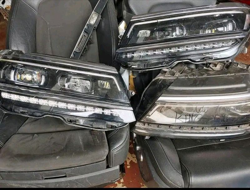 VW Tiguan xenon headlights available