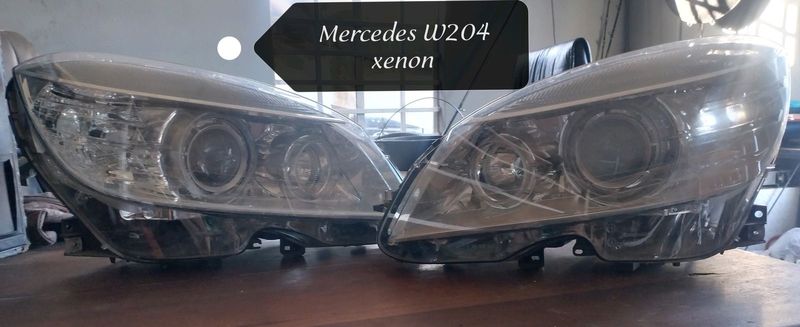 Mercedes W204 xenon lights
