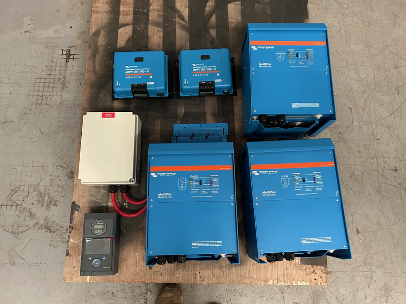 Victron Inverter and MPPT