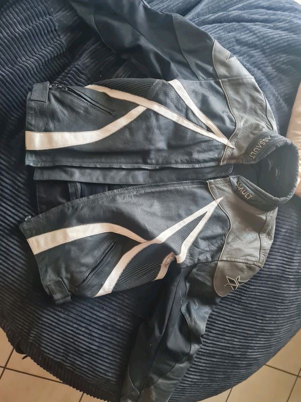 Assault Biker jacket Black and white Men / women leather