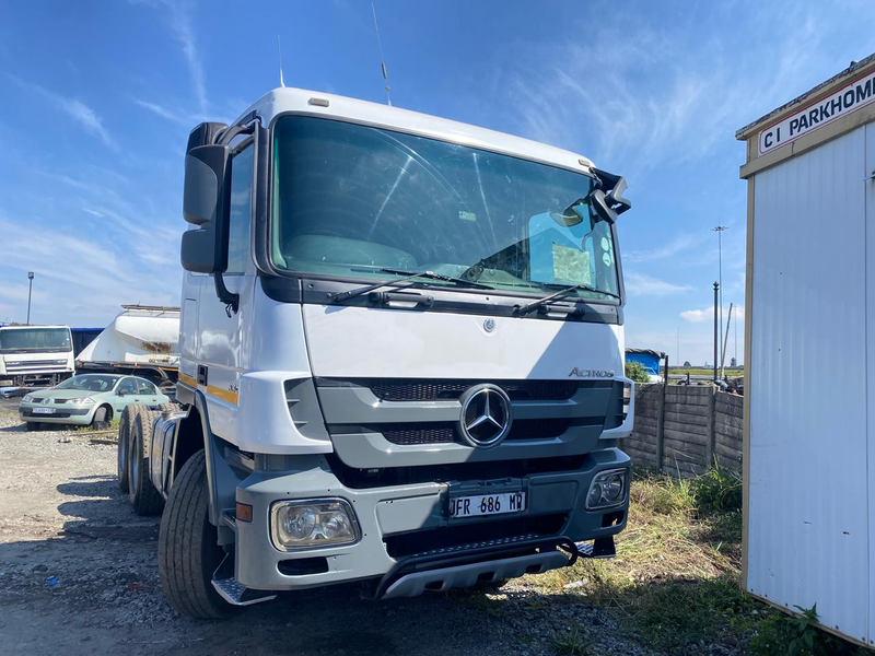 Amazing low prices for Mercedes Benz Actros 33.44 Truck