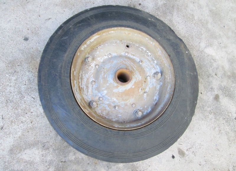 Wheelbarrow wheel about 17 cm diameter