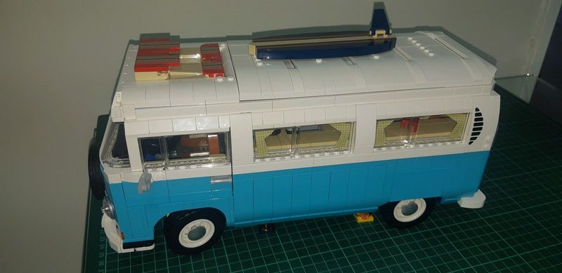 Lego T2 Camper Kombi Bus.