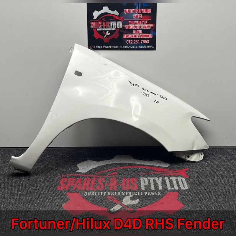 Fortuner/Hilux D4D RHS Fender for sale