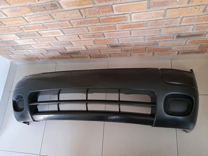 KIA K2700 2006/11 BRAND NEW FRONT BUMPERS SALE R1250 Each