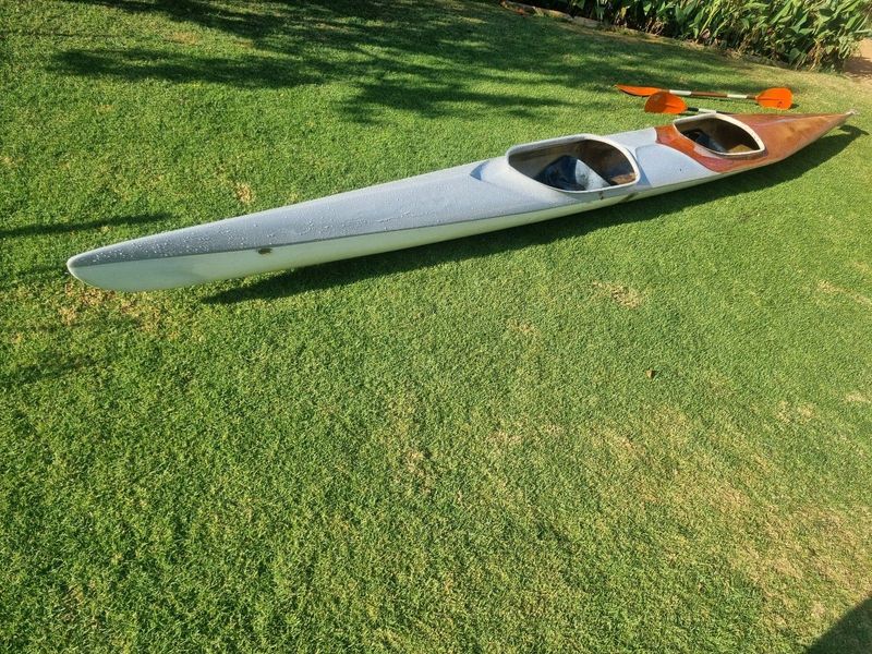 2 man racing canoe 2 x paddle